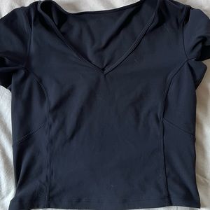 Lululemon workout shirt